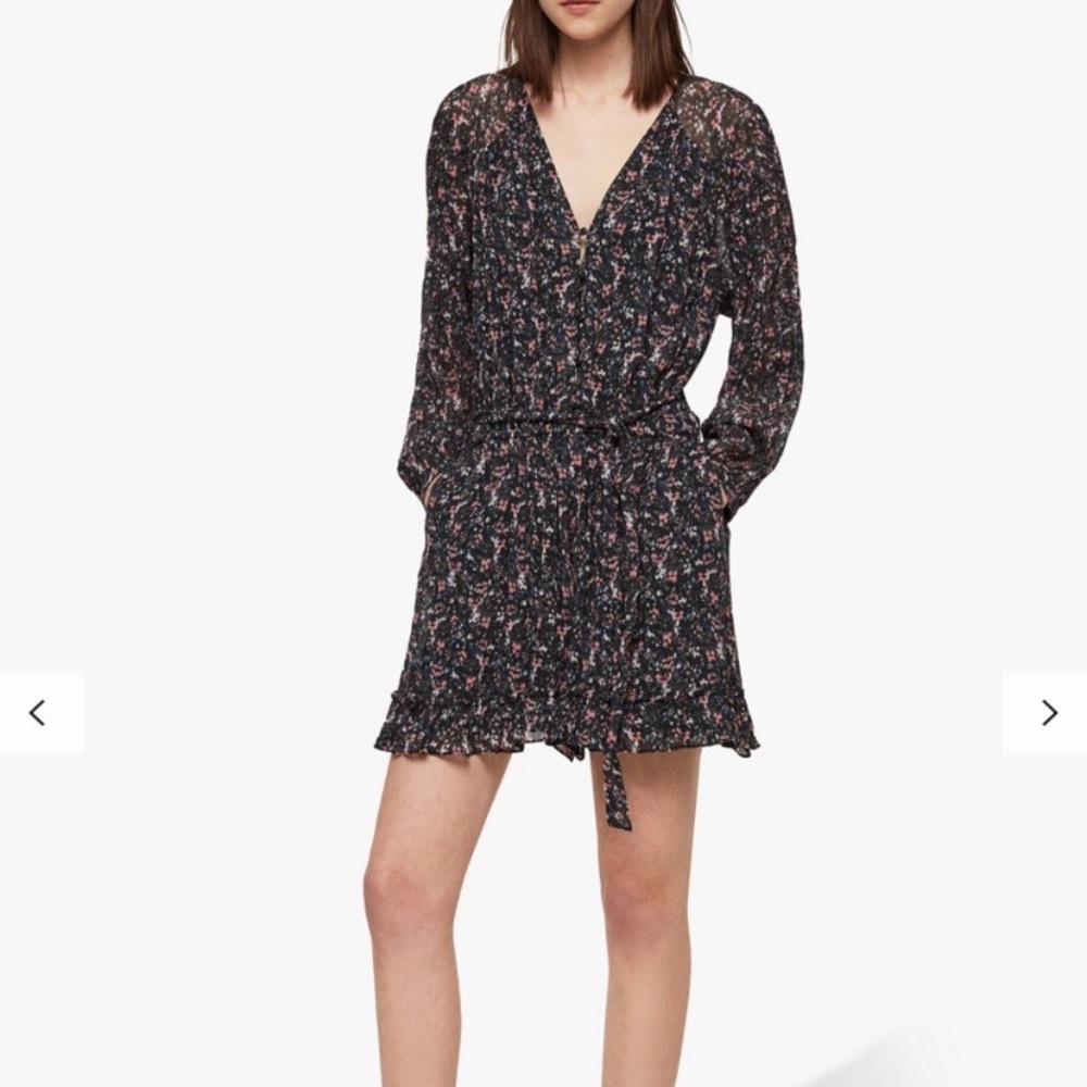 NWT Allsaints Kaylee Stretch Floral Romper V-neck Long Sleeves Viscose Size 6